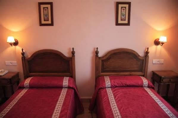 Hotel Patri Huéscar Esterno foto